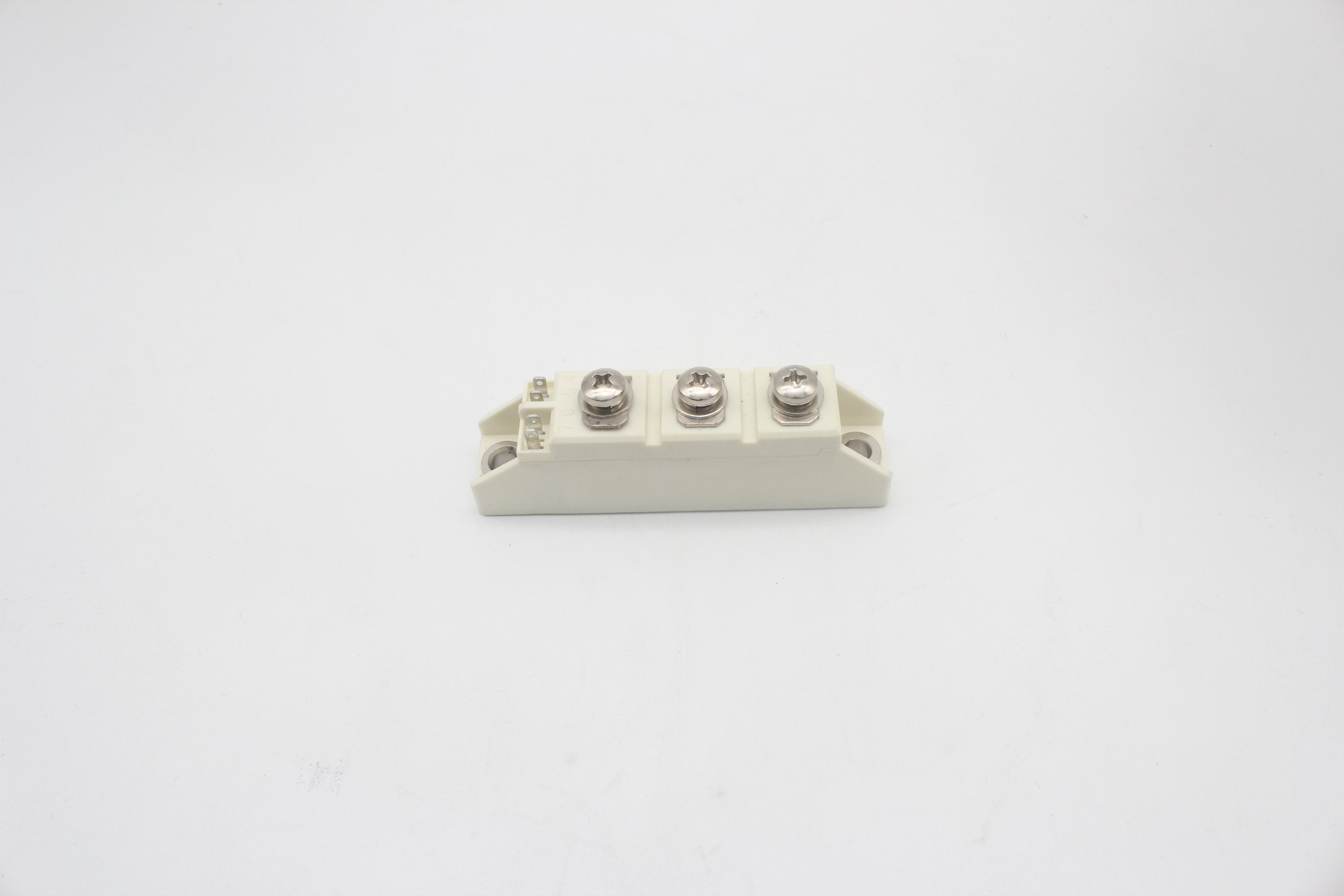 High-Performance Thyristor Module SKKT106/16E
